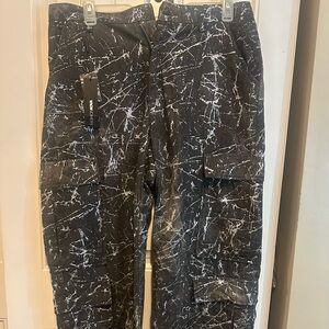 Fashion nova Black and White Cargo Pants